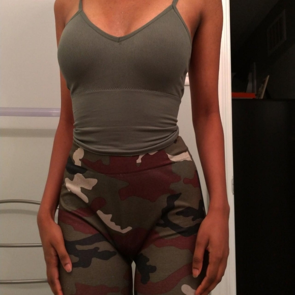 Camo Leggings - Picture 1 of 4
